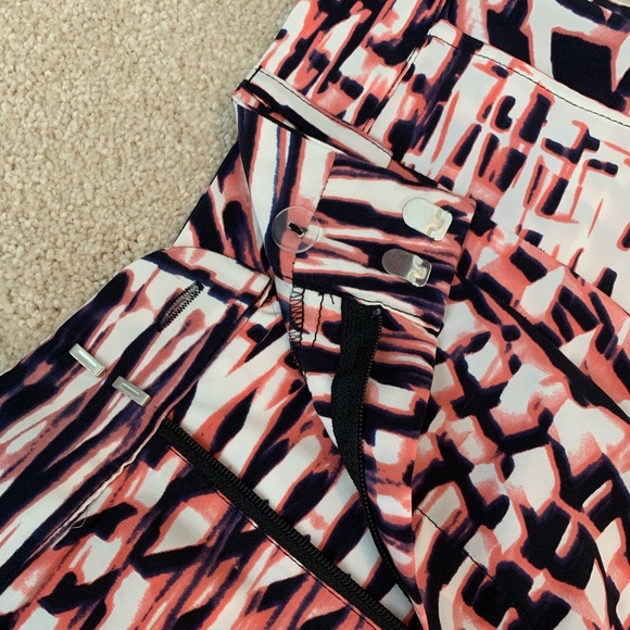 Parker Animal Print Ankle Ruched Silk Pants Size Small like NWOT - Picture 5 of 6